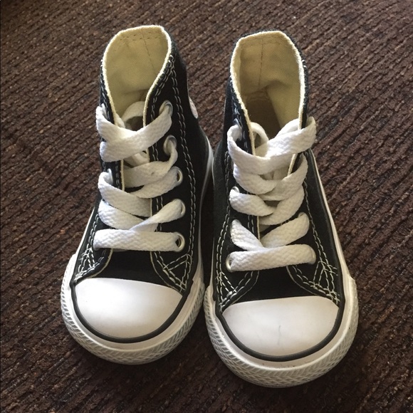 Infant Converse - Picture 1 of 2